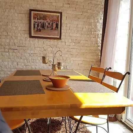 Maison Апартаменти Арль